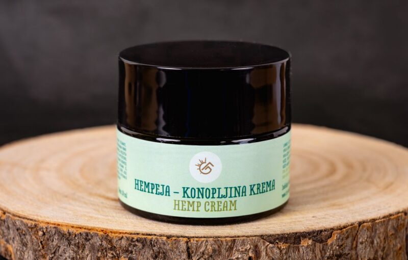 HEMPEJA-KONOPLJINA-KREMA-ZA-OBRAZ-50ml-1